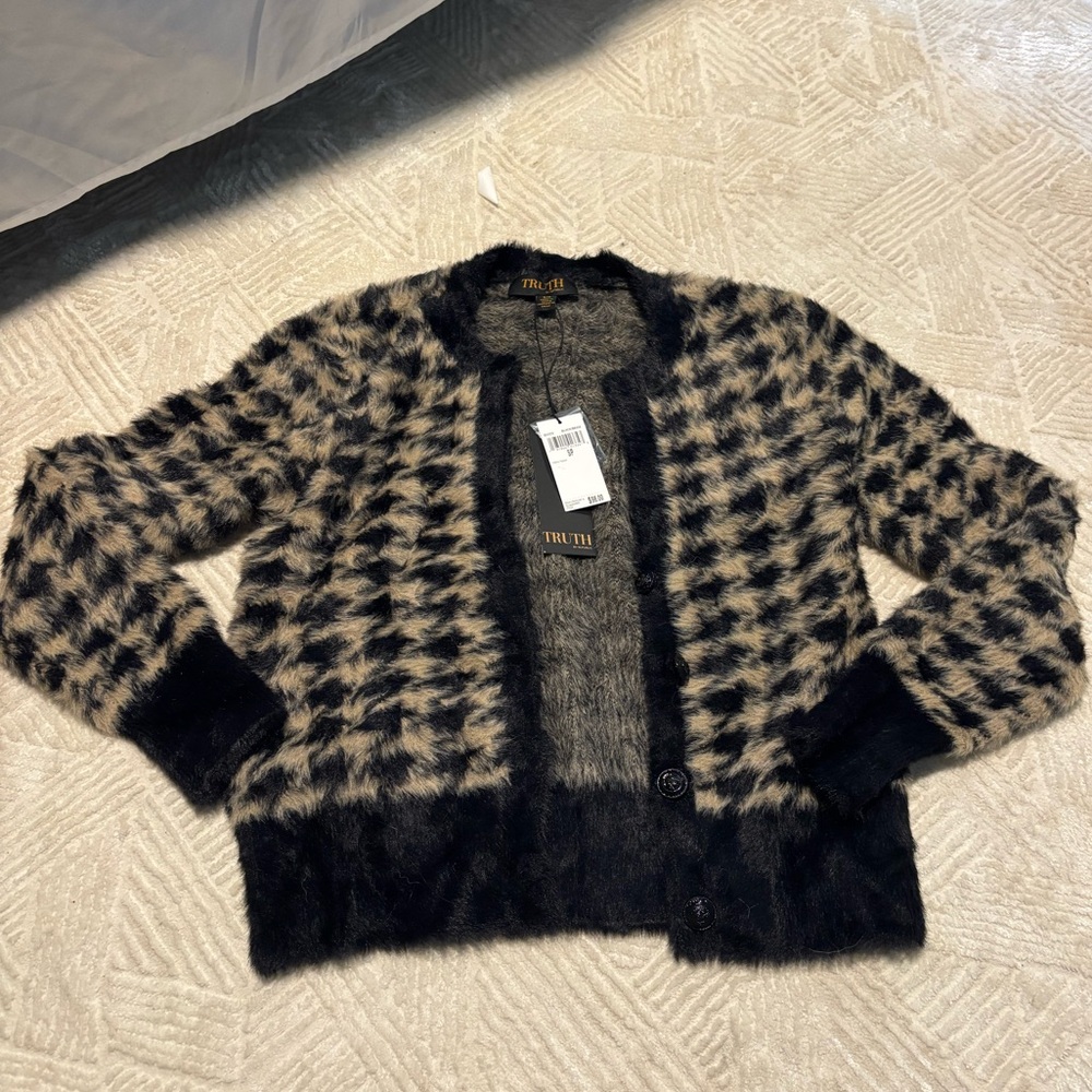 Truth Black and Tan Houndstooth Sweater